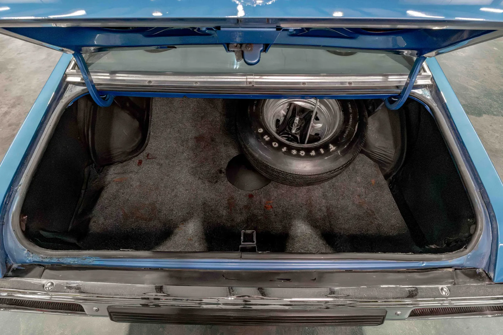 1973-Ford-Torino-Blue Glow Poly-331388-52.jpg